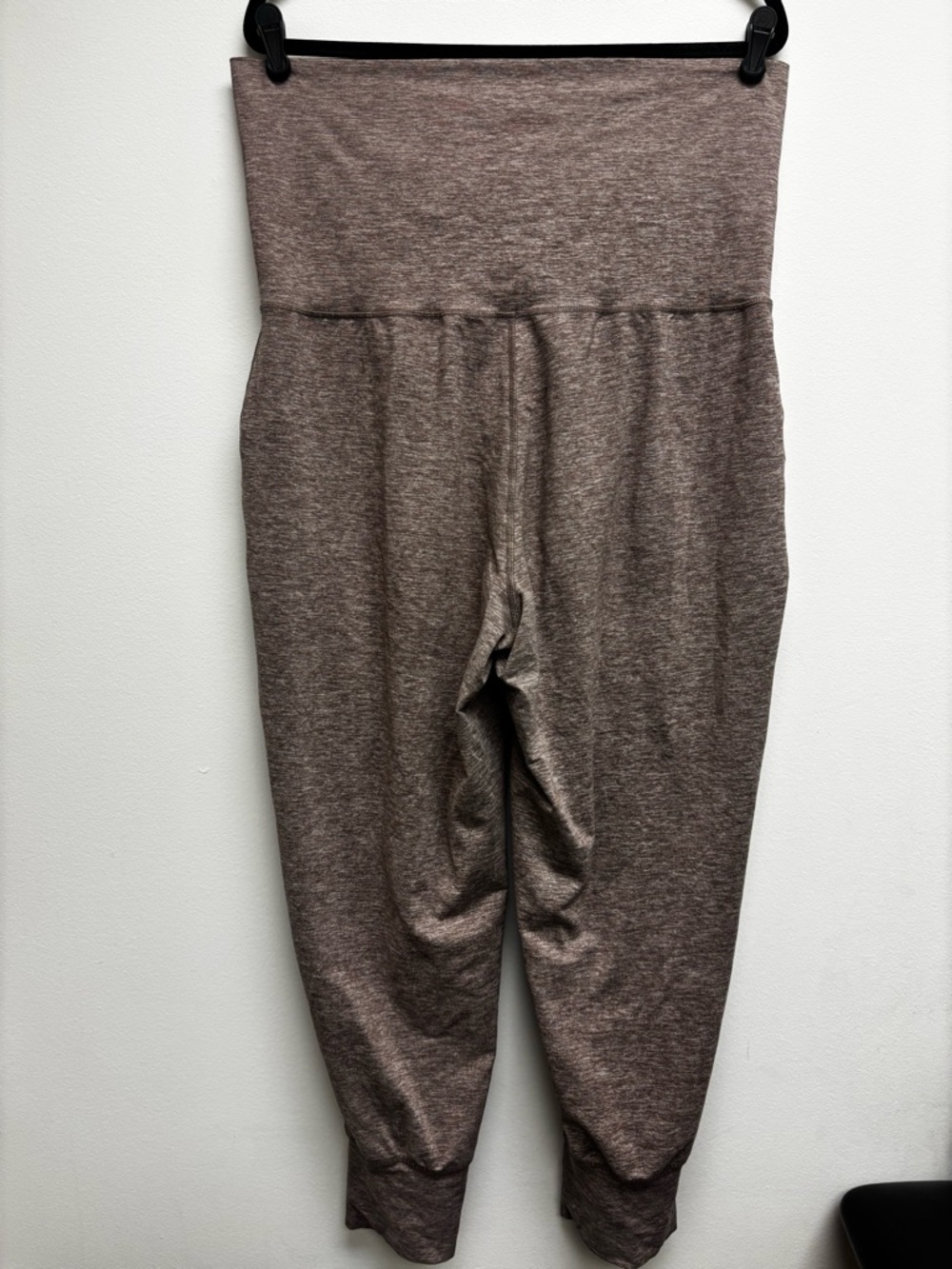 Aerie Offline The Hugger Joggers - Picture 8 of 10